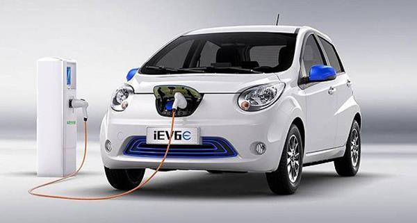 不懼補貼新政，綜合續航超300公里的微型電動車強勢來襲